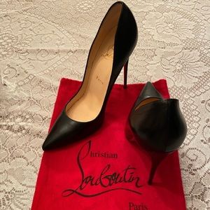 Christian Louboutin So kate, black leather